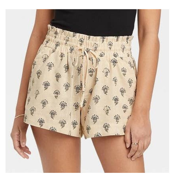 a new day Pants - A New Day High-Rise Pull-On Shorts Womens Size L Creme New